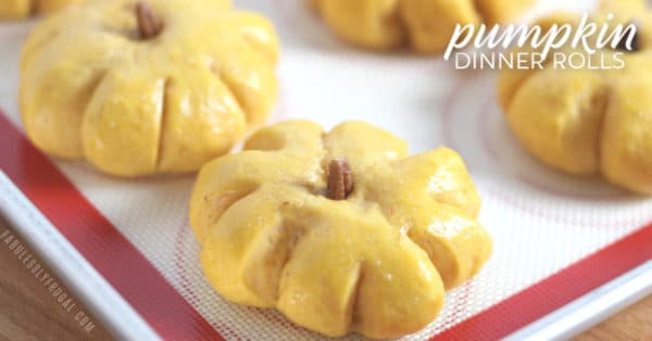 Pumpkin dinner rolls