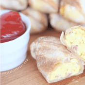 Air Fryer Breakfast Egg Rolls
